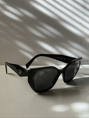 Prada Black Cat-Eye Sunglasses with Dark Lenses